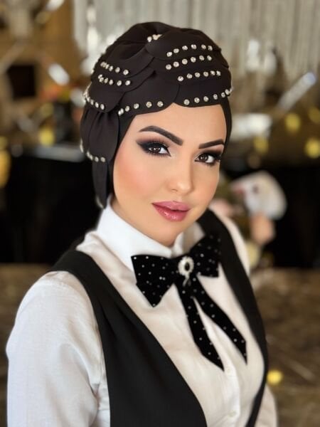 SİYAH TAŞLI TASARIM GÜL BONE