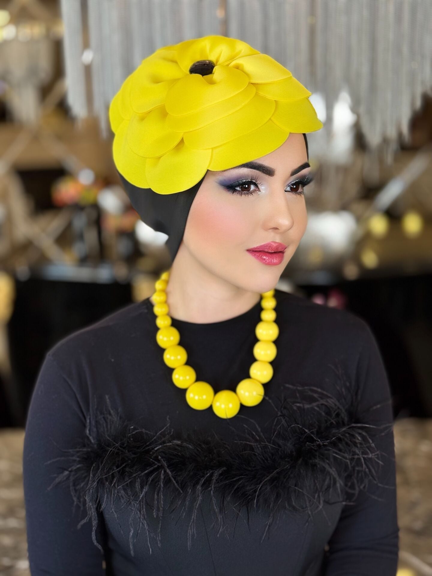 SİYAH-SARI TASARIM GÜL BONE