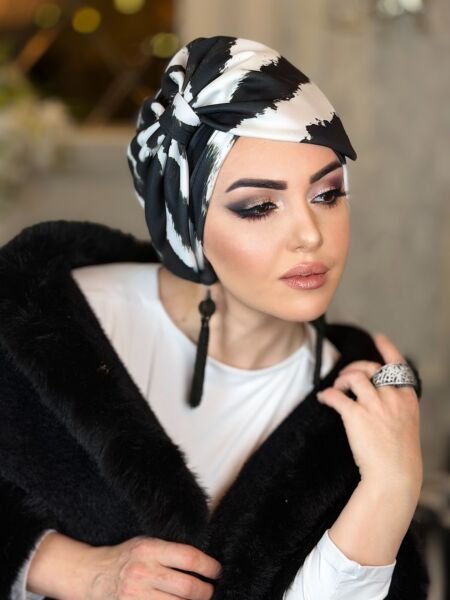 SİYAH-BEYAZ KURDALE BONE