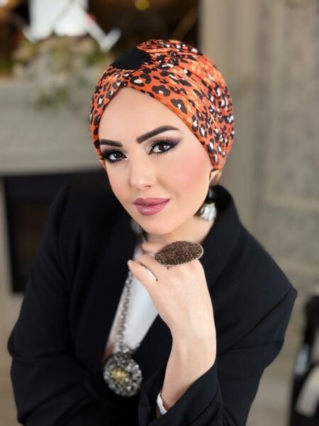 Turuncu Leopar Desenli Çapraz Bone