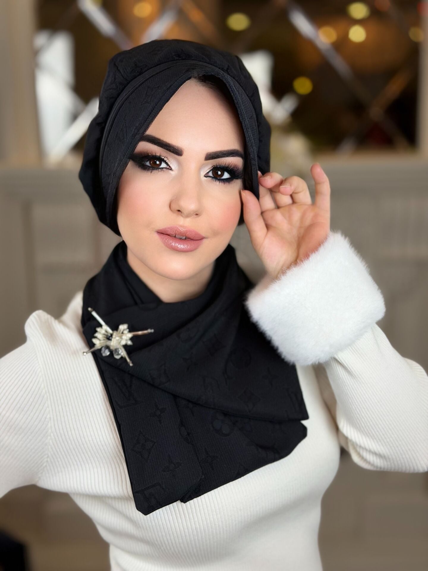 SİYAH LW DESENLİ ŞAPKA FULARLI TAKIM