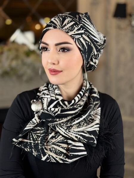 Siyah Vizon Desenli Fularlı Şapka Bone Takım