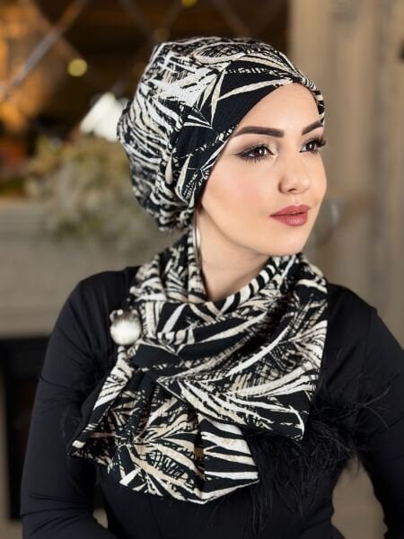 Siyah Vizon Desenli Fularlı Şapka Bone Takım