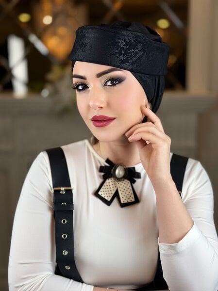 Siyah Madam Şapka Bone