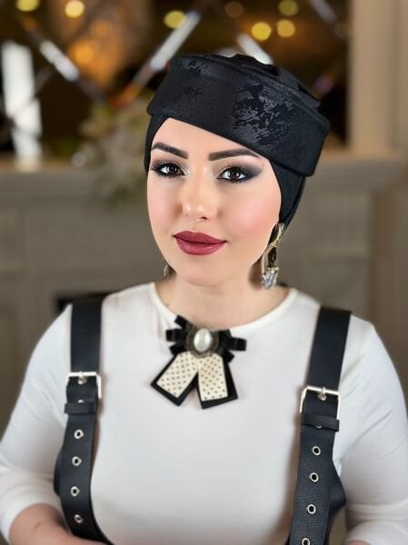 Siyah Madam Şapka Bone