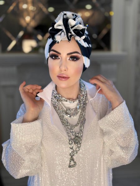 Siyah-Beyaz Büyük Gül Bone