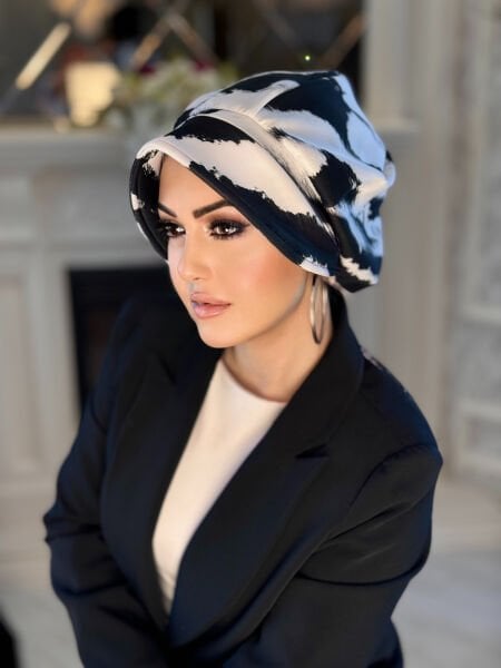 Siyah-Beyaz Şapka Bone