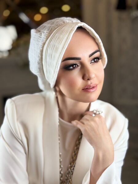 Beyaz Kareli Şapka Bone