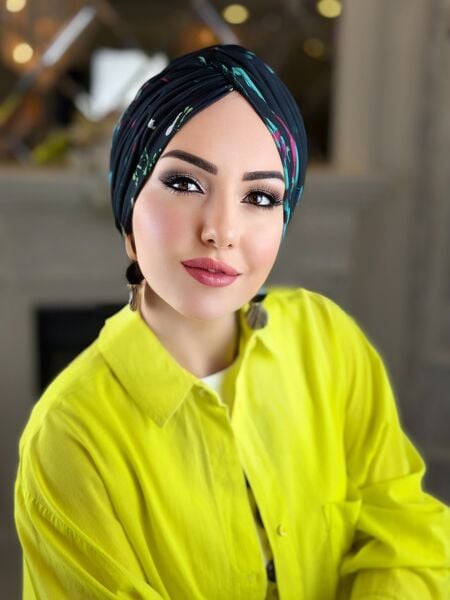 Siyah Desenli Düğüm Bone