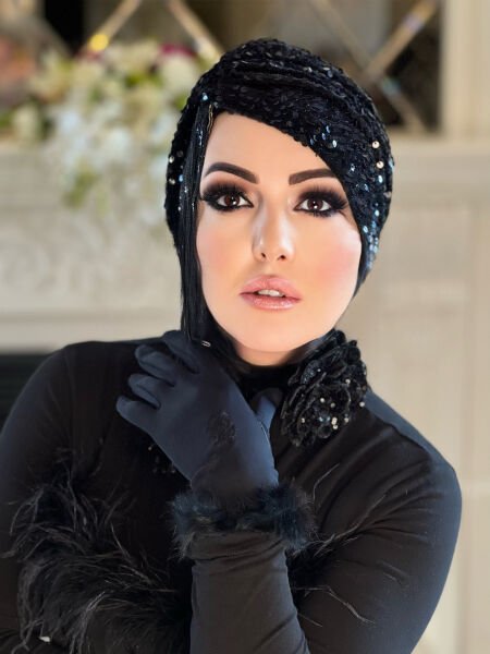 KADİFE PAYETLİ PÜSKÜLLÜ BONE
