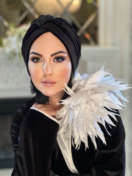 İTHAL KADİFE SİYAH ÇAPRAZ BONE
