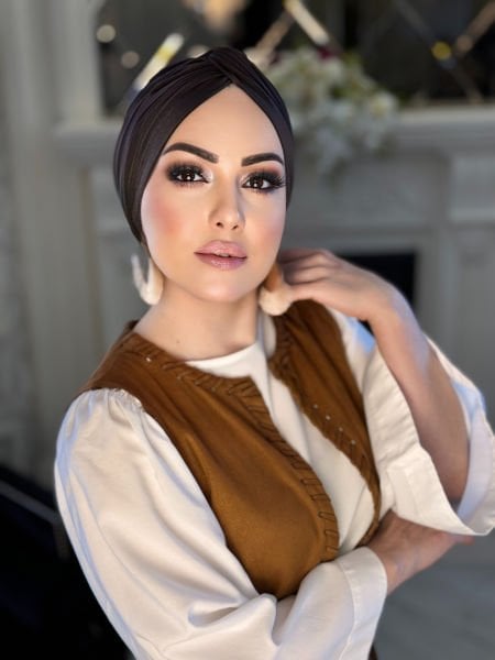 BROWN KNOT BONNET