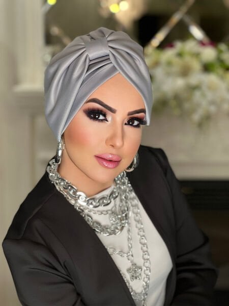 GRİ KURDALE BONE