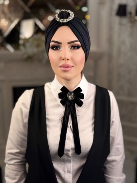 SİYAH KADİFE YAKA BROŞU