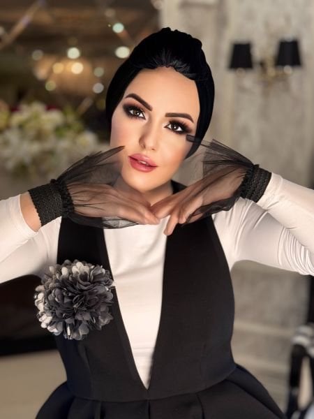 قفازات سوار مزدوج من الدانتيل الأسود