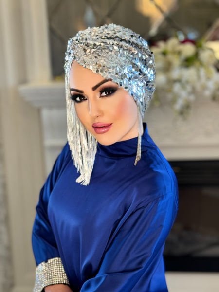 SILVER SEQUINED TASSEL BONNET