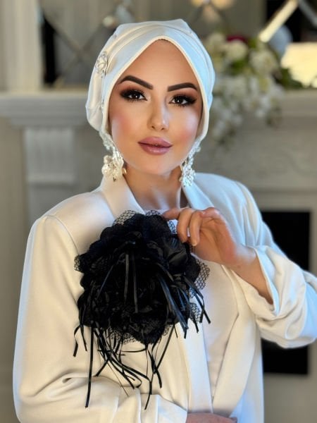SİYAH BÜYÜK GÜL BROŞ