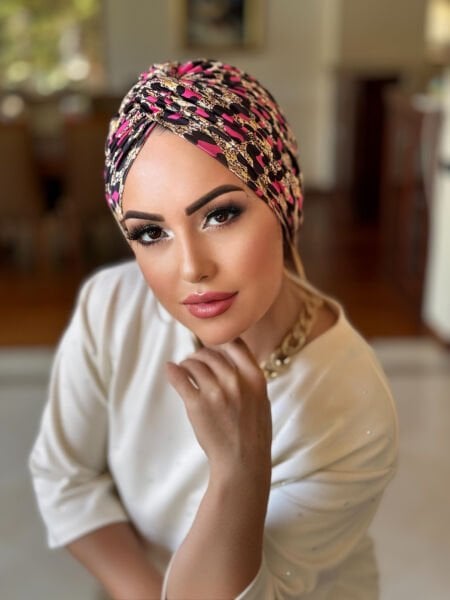 CREAM-FUCHIA LEOPARD PATTERNED KNOT BONNET