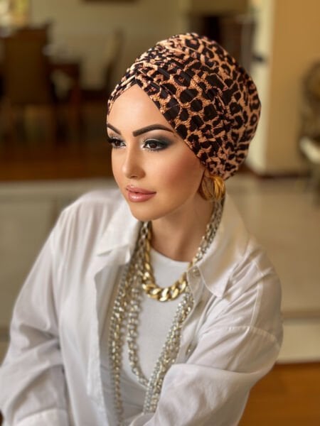 KAHVERENGİ LEOPAR DESENLİ DÖKÜMLÜ BONE