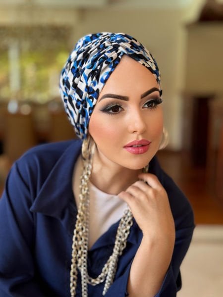 NAVY BLUE WHITE PATTERNED KNOT BONNET