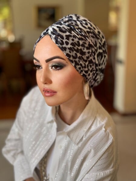 SİYAH GRİ LEOPAR DÖKÜMLÜ BONE