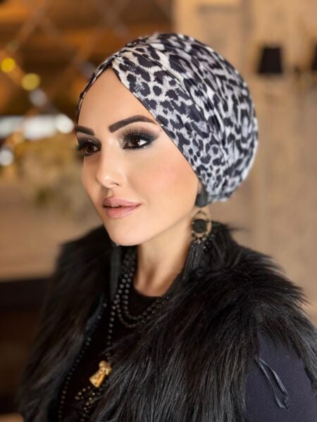 SİYAH GRİ LEOPAR DÖKÜMLÜ BONE