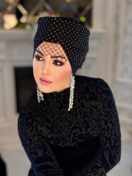 SİYAH FİLE TAŞLI MADAM BONNET