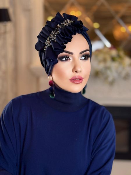 LACİVERT GÜMÜŞ PAYETLİ YANDAN FIRFIRLI BONE