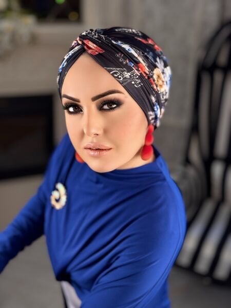 BLACK BLUE PATTERNED KNOT BONNET