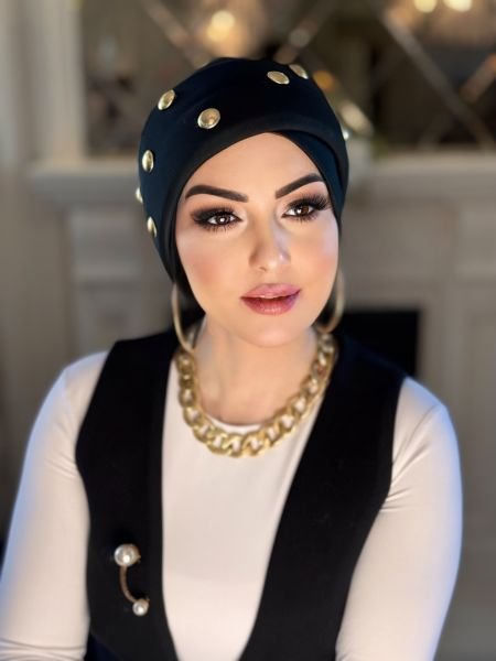 SİYAH GOLD DÜĞME AKSESUARLI BONNET BONE