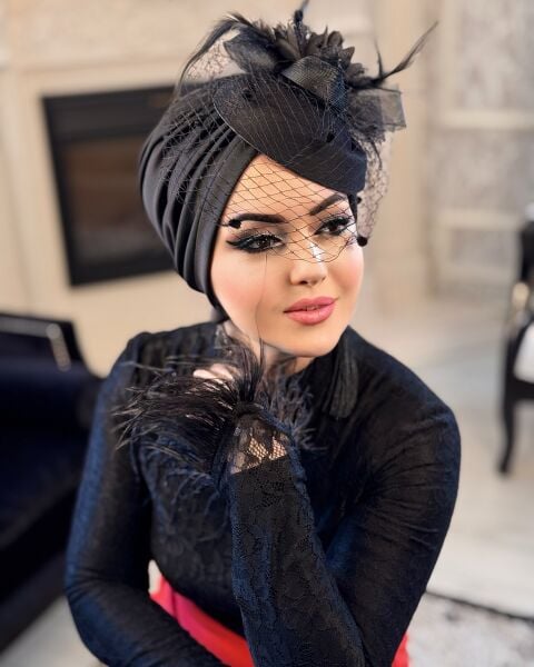 SİYAH VİOLET MADAM BONE