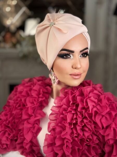 SOMON PEMBE MADAM BONE