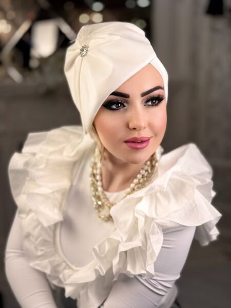 BEYAZ MADAM ŞAPKA BONE
