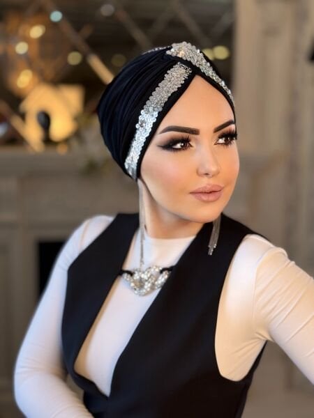 SİYAH GÜMÜŞ PAYET ŞERİTLİ DÜĞÜM BONE