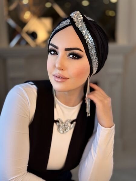 SİYAH GÜMÜŞ PAYET ŞERİTLİ DÜĞÜM BONE